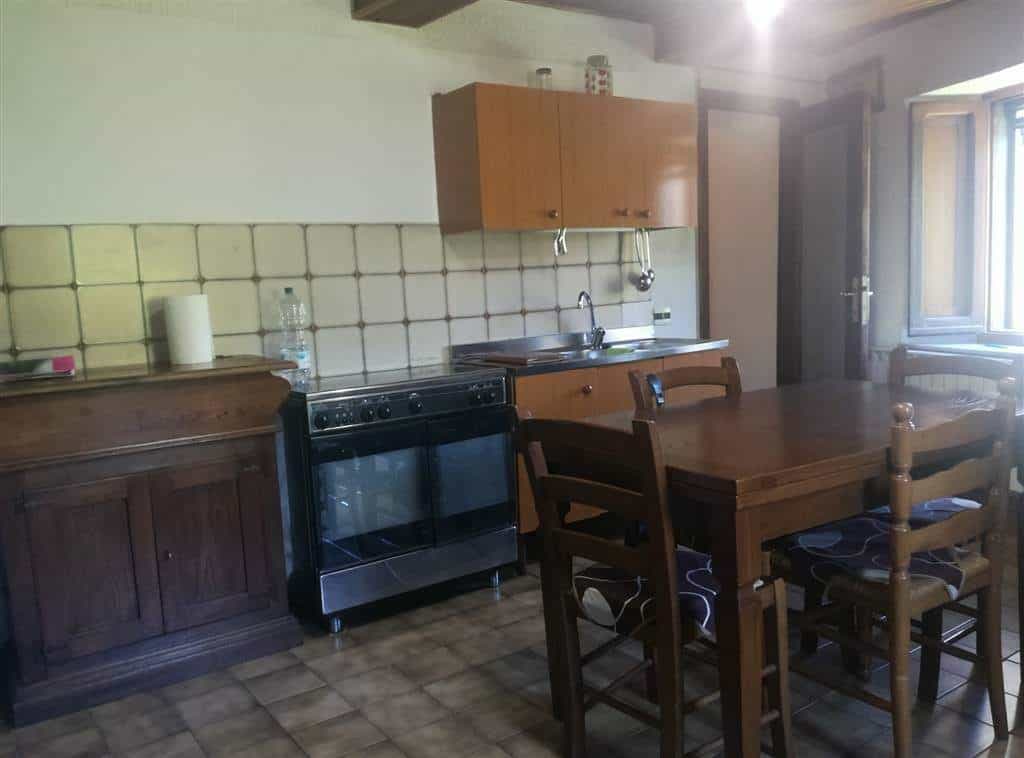 公寓 在 Castelnuovo di Garfagnana, Toscana 10701538