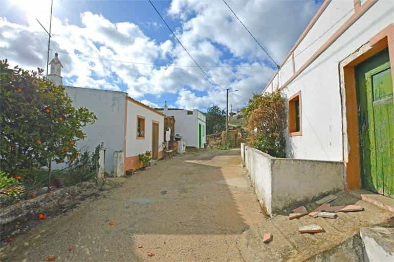 House in Senhora do Verde, Faro 10701785