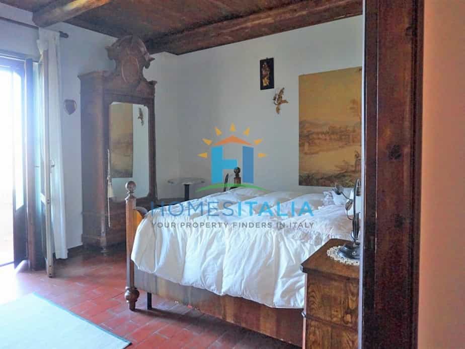 Dom w Civitella D'agliano, Lazio 10701796
