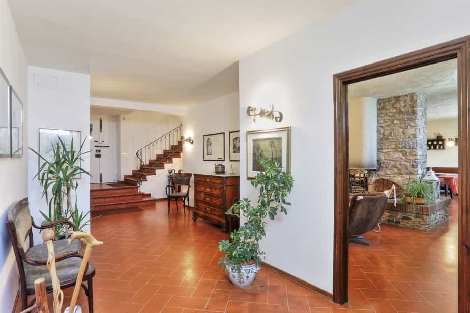 rumah dalam Campiglia Marittima, Tuscany 10701802