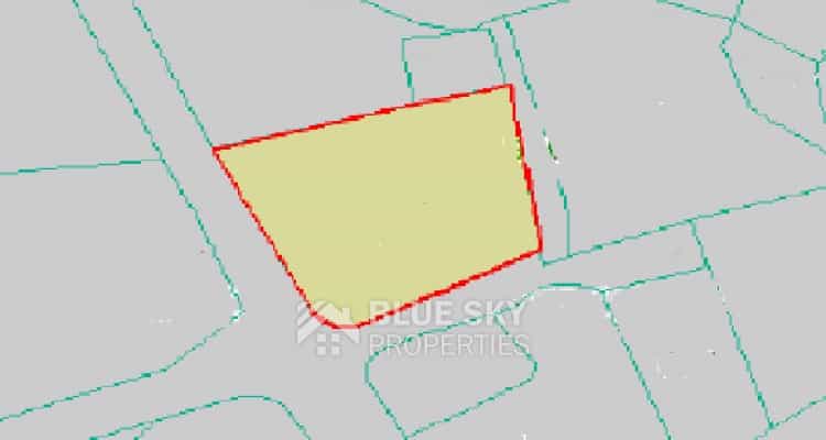 Tanah dalam Lempa, Pafos 10705344