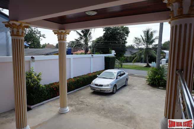σπίτι σε Tambon Rawai, Chang Wat Phuket 10709004