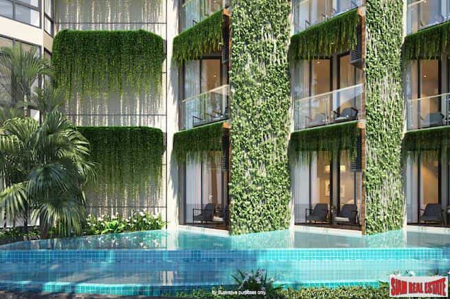 Condominium in Ban Bang Thao, Phuket 10710088