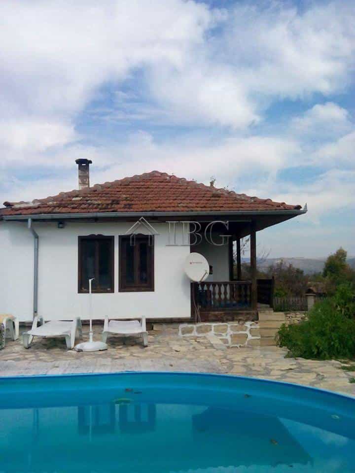 Dom w Kutsina, Veliko Tarnovo Province 10710545