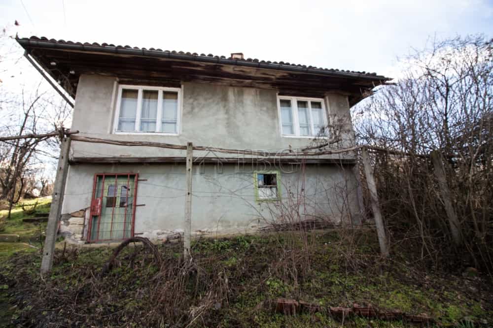 Huis in Borovo, List 10710746
