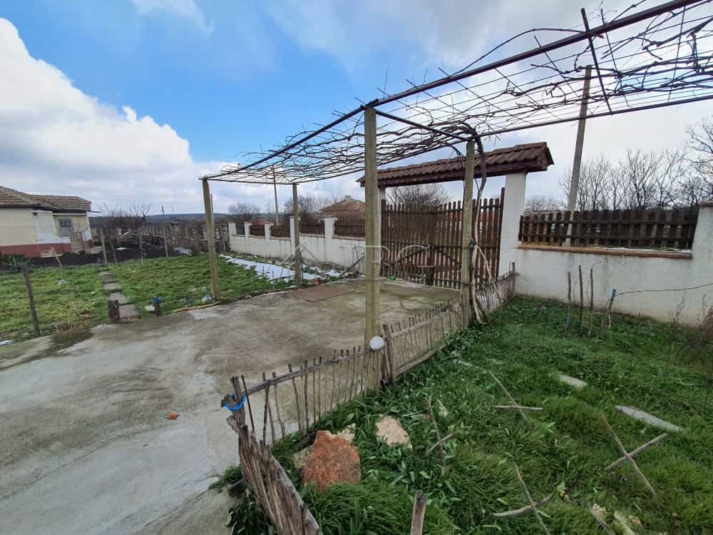 House in General Toshevo, Dobrich Province 10711021
