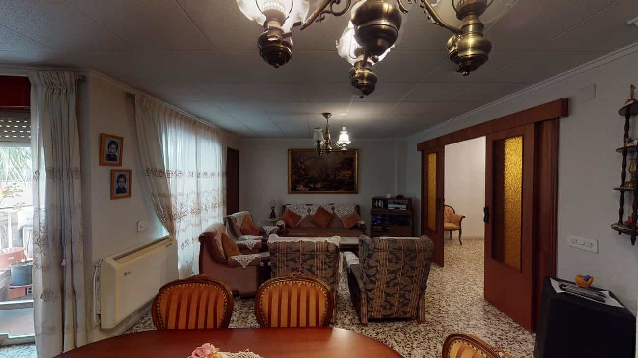 公寓 在 埃爾托西諾, 巴倫西亞 10713604