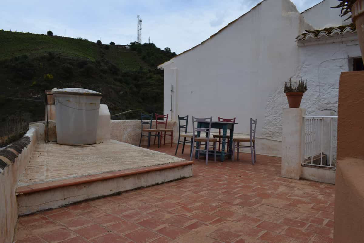 rumah dalam Almachar, Andalusia 10714184