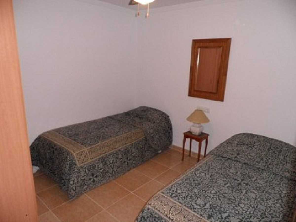 公寓 在 蒙达, 安达卢西亚 10714768