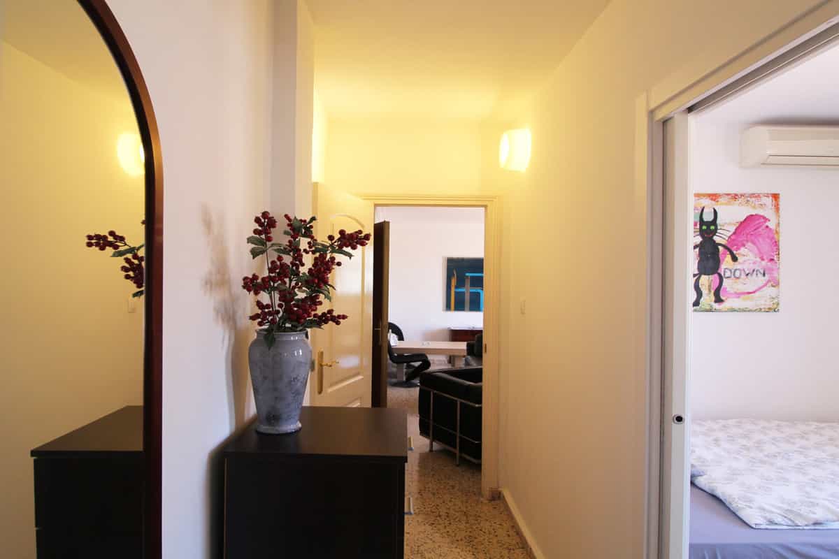 公寓 在 圣菲德洛斯博利切斯, 安达卢西亚 10714796