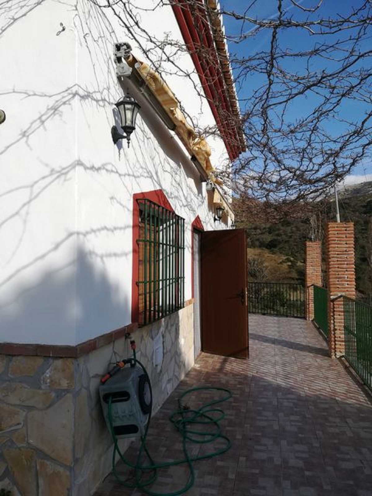 房子 在 Alcaucín, Andalucía 10714963