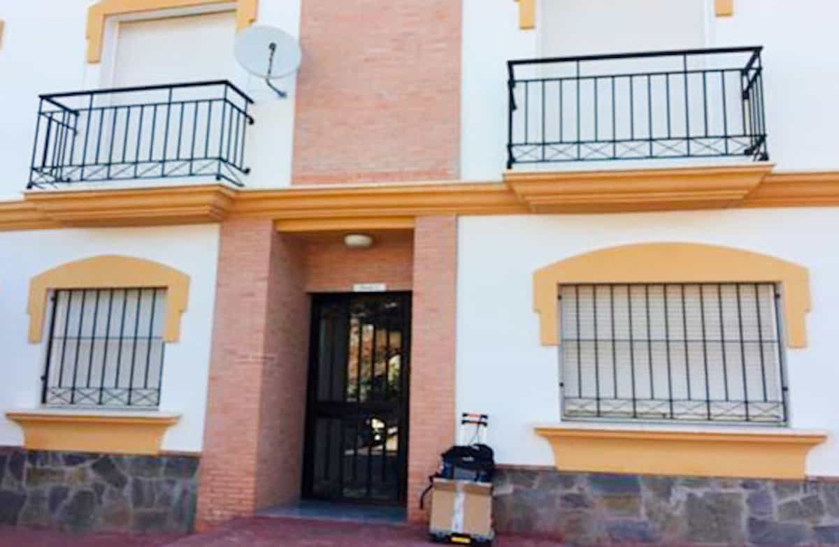 Квартира в Guaro, Andalucía 10715268