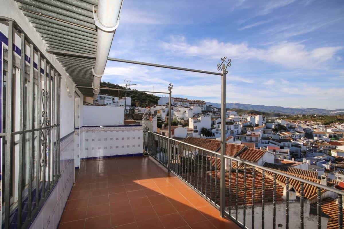 House in Guaro, Andalusia 10715464