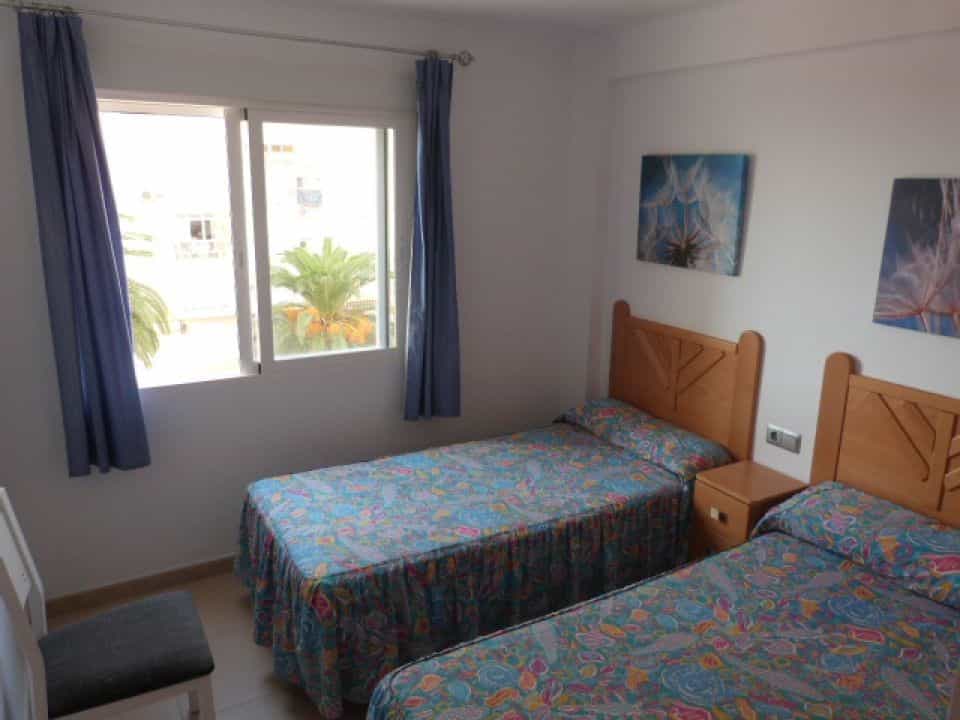 Квартира в Альгарробо, Андалусія 10715639