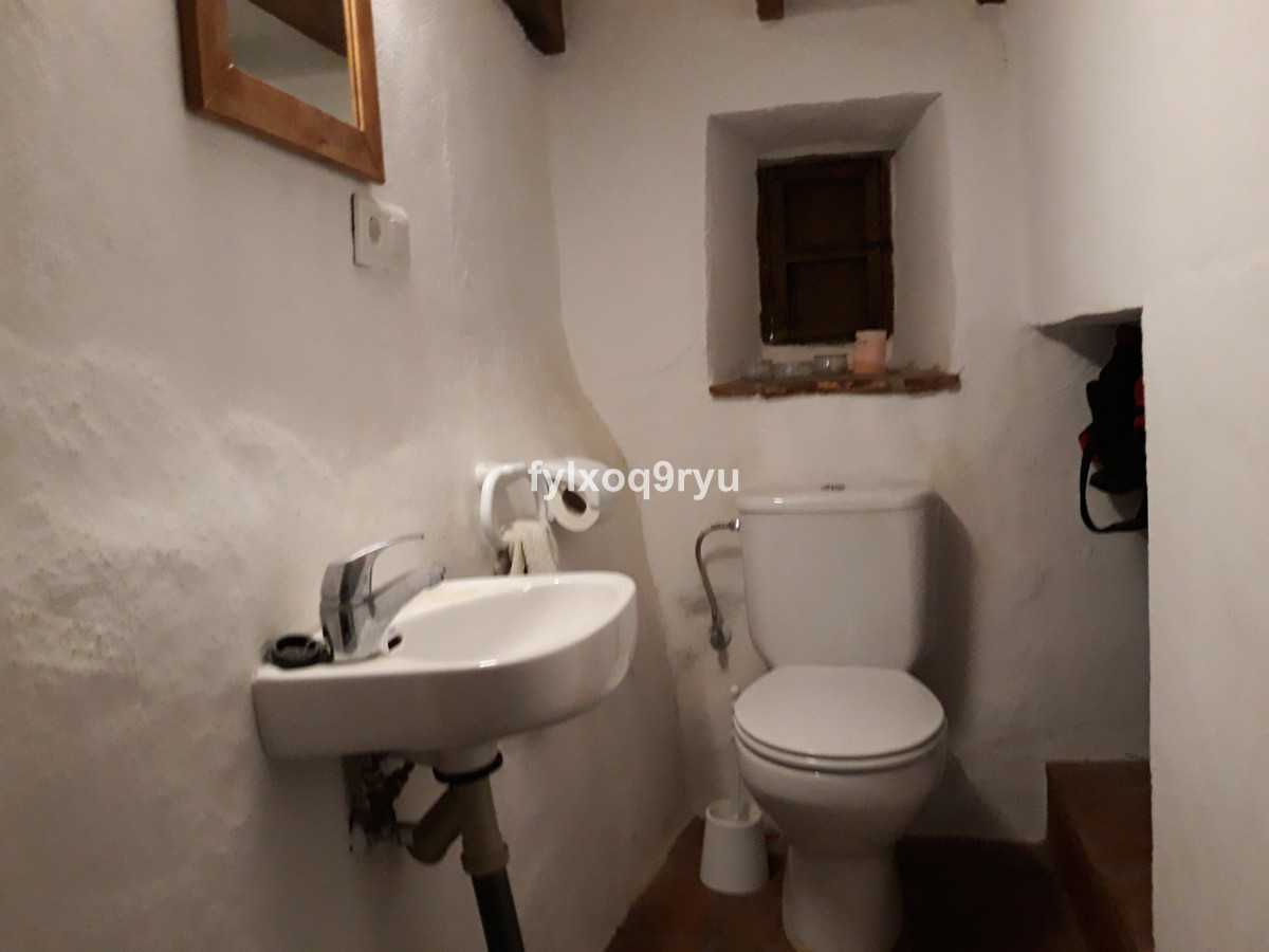 House in Cutar, Andalusia 10715810