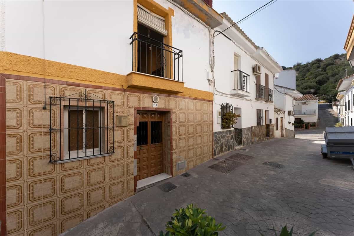 House in Guaro, Andalusia 10715970