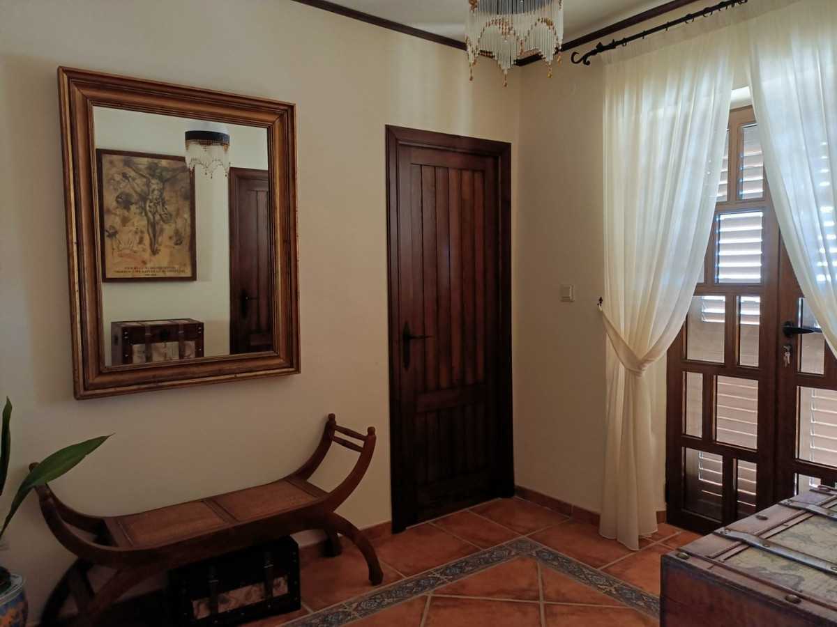 rumah dalam Macharaviaya, Andalucía 10716090