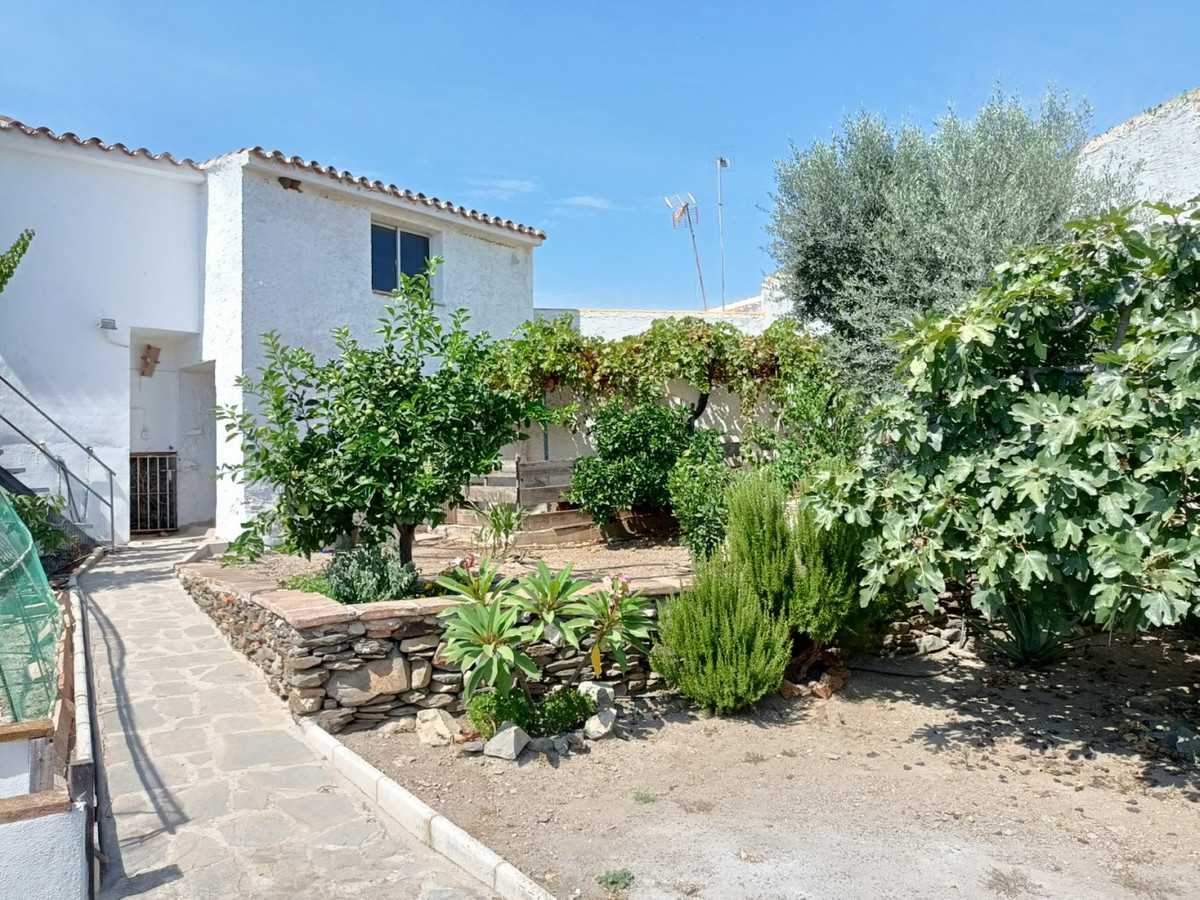House in Macharavialla, Andalusia 10716090