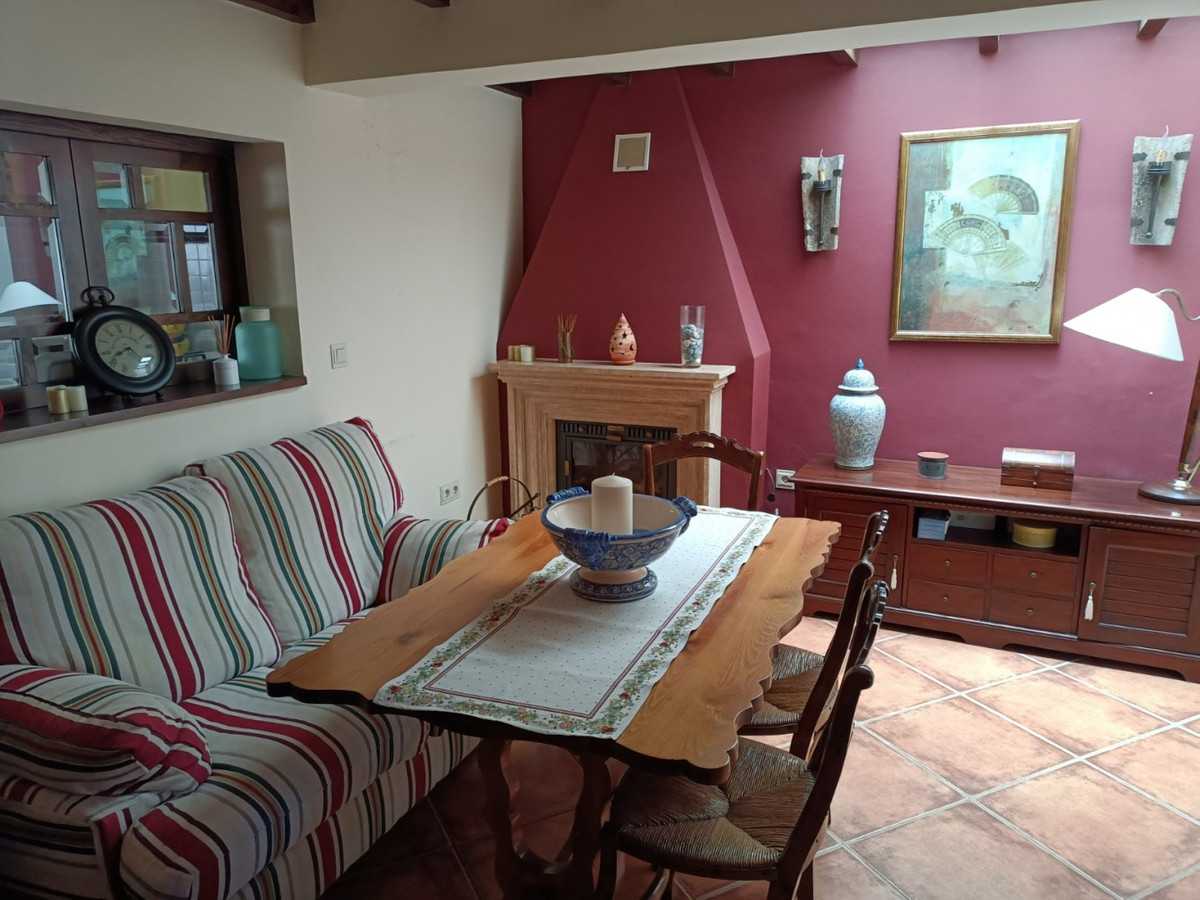 rumah dalam Macharaviaya, Andalucía 10716090