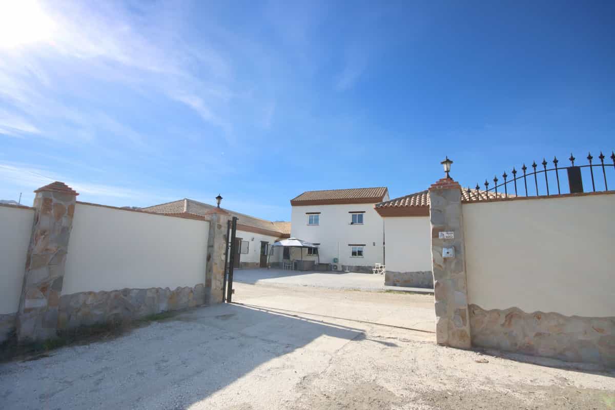 жилой дом в Monda, Andalucía 10716252