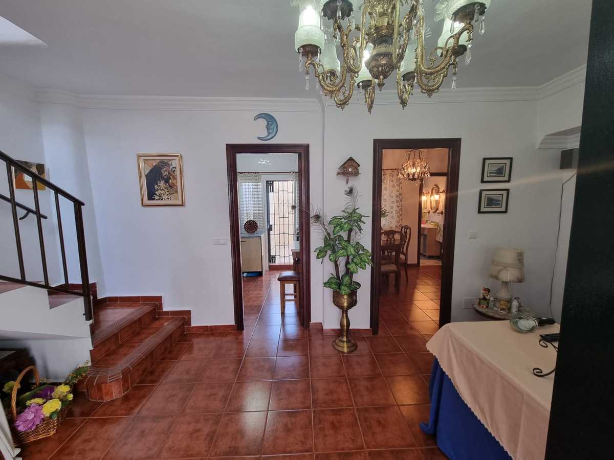 rumah dalam Alhaurin el Grande, Andalusia 10716439