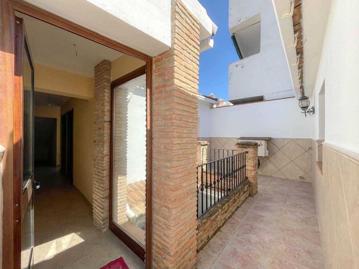 House in Alozaina, Andalusia 10716478