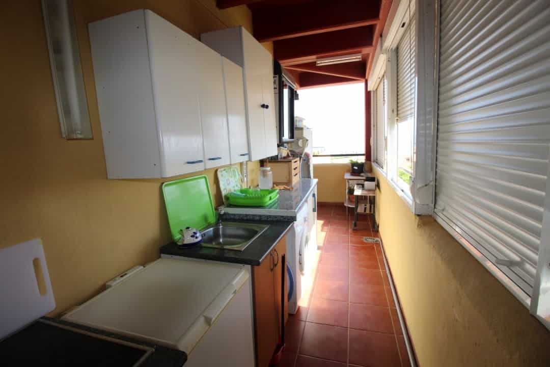 Condominium in Almayate Bajo, Andalusië 10716890