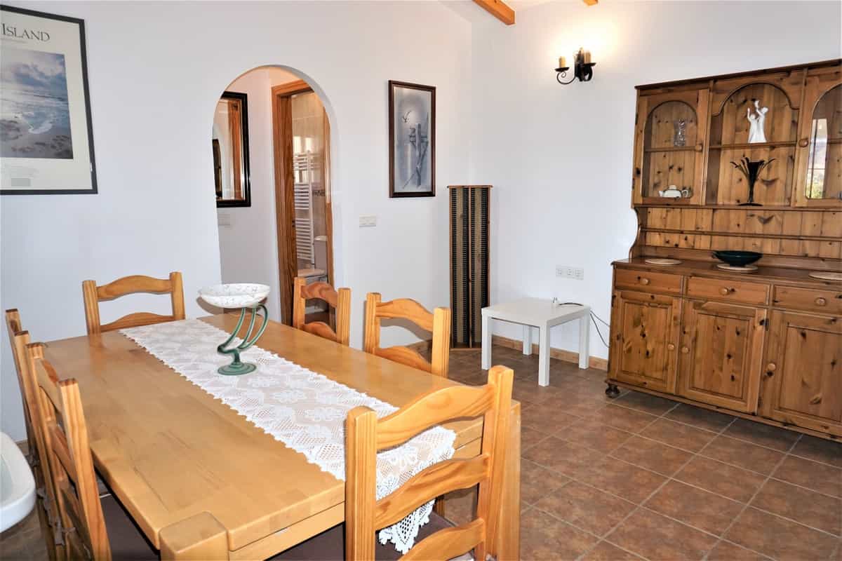 rumah dalam Almáchar, Andalucía 10717026