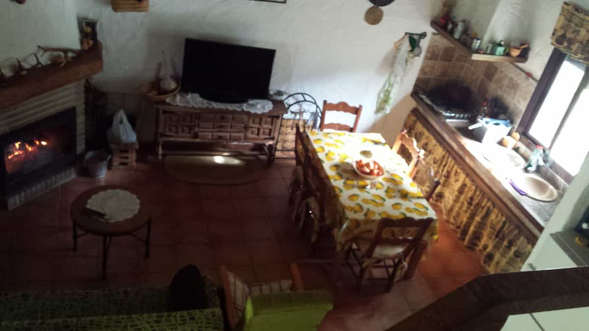 Dom w Jubrique, Andalucía 10717251