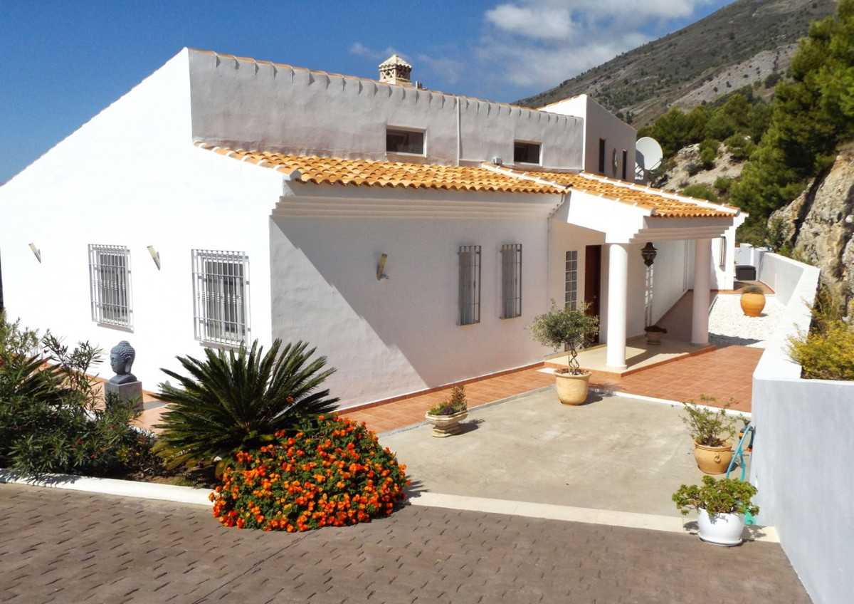 Huis in Canillas de Aceituno, Andalucía 10717337