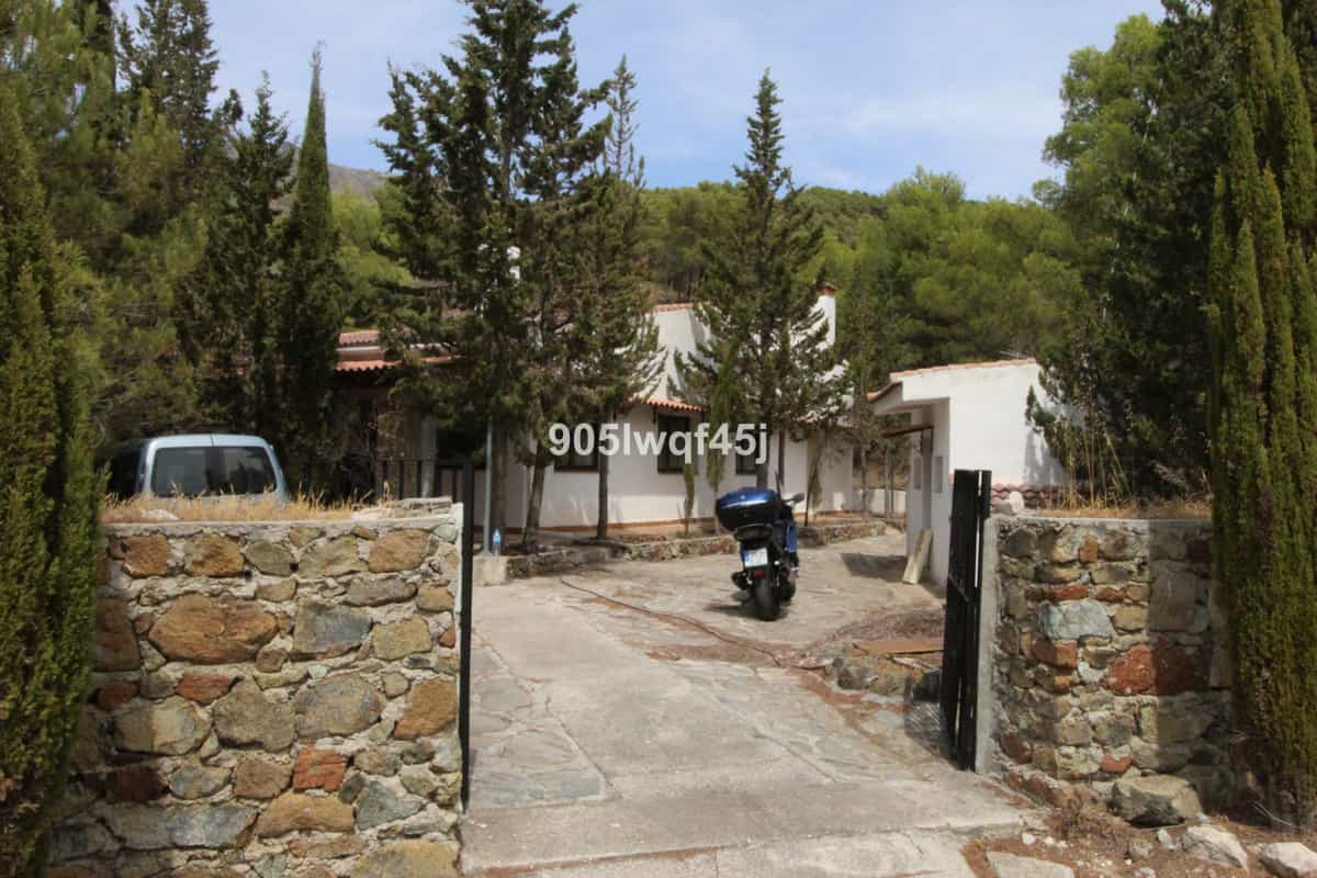 Будинок в Алозайна, Андалусія 10717395