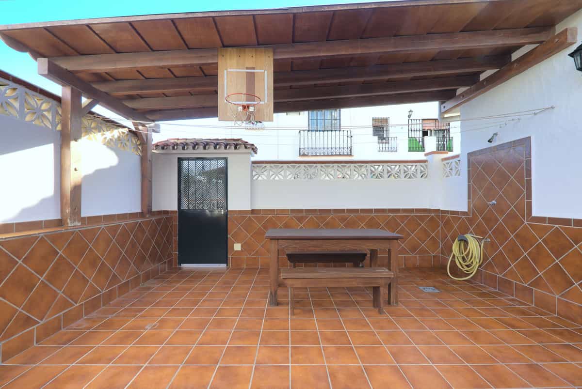 Будинок в Кала дель Мораль, Андалусія 10717744