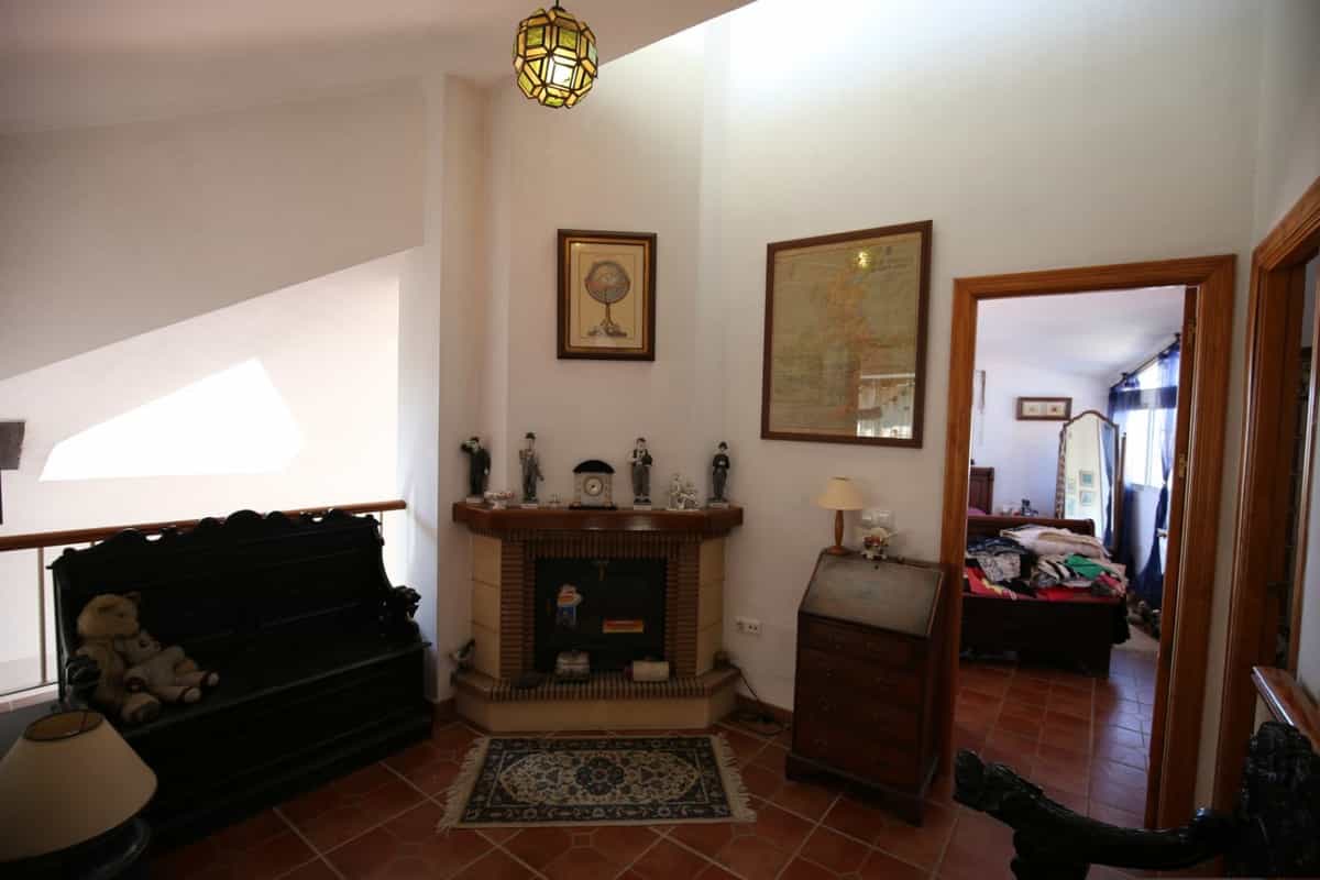 بيت في Torrox, Andalucía 10717956