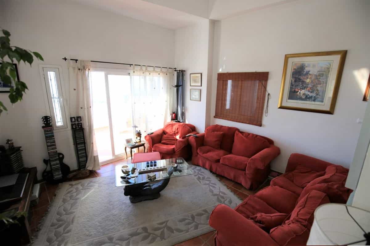 rumah dalam Torrox, Andalucía 10717956