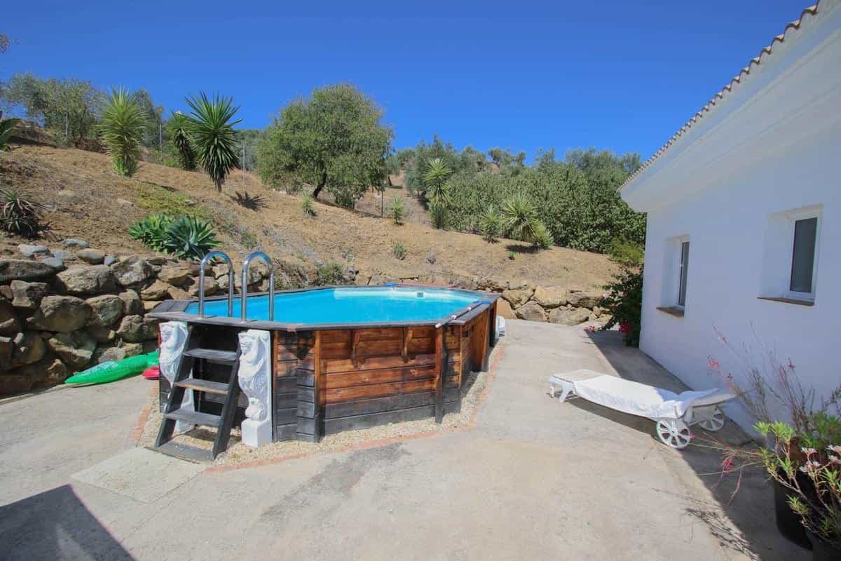 Haus im Tolox, Andalusien 10718736