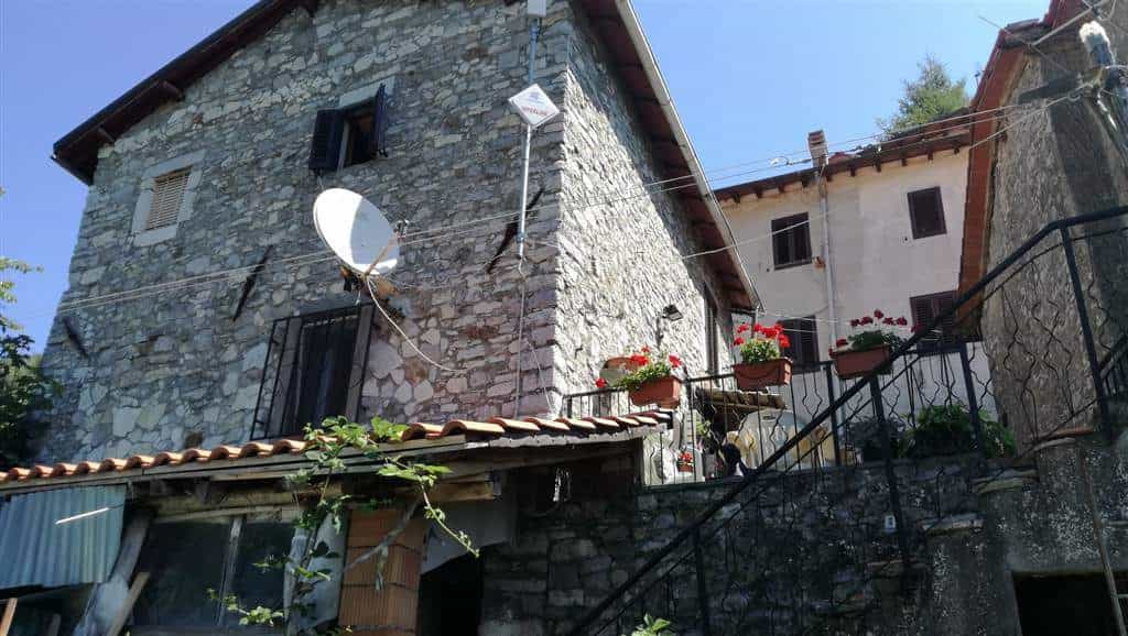 Hus i Fabbriche di Vallico, Toscana 10719185