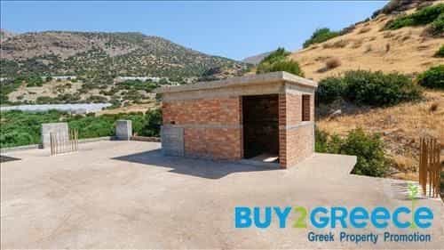 House in Chondros, Kriti 10719398