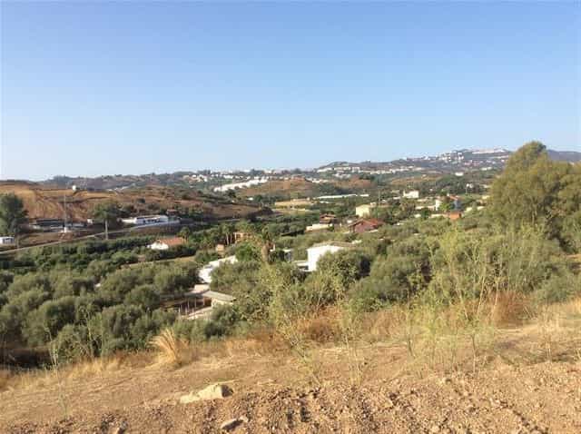 Land in Alhaurin el Grande, Andalusia 10719448
