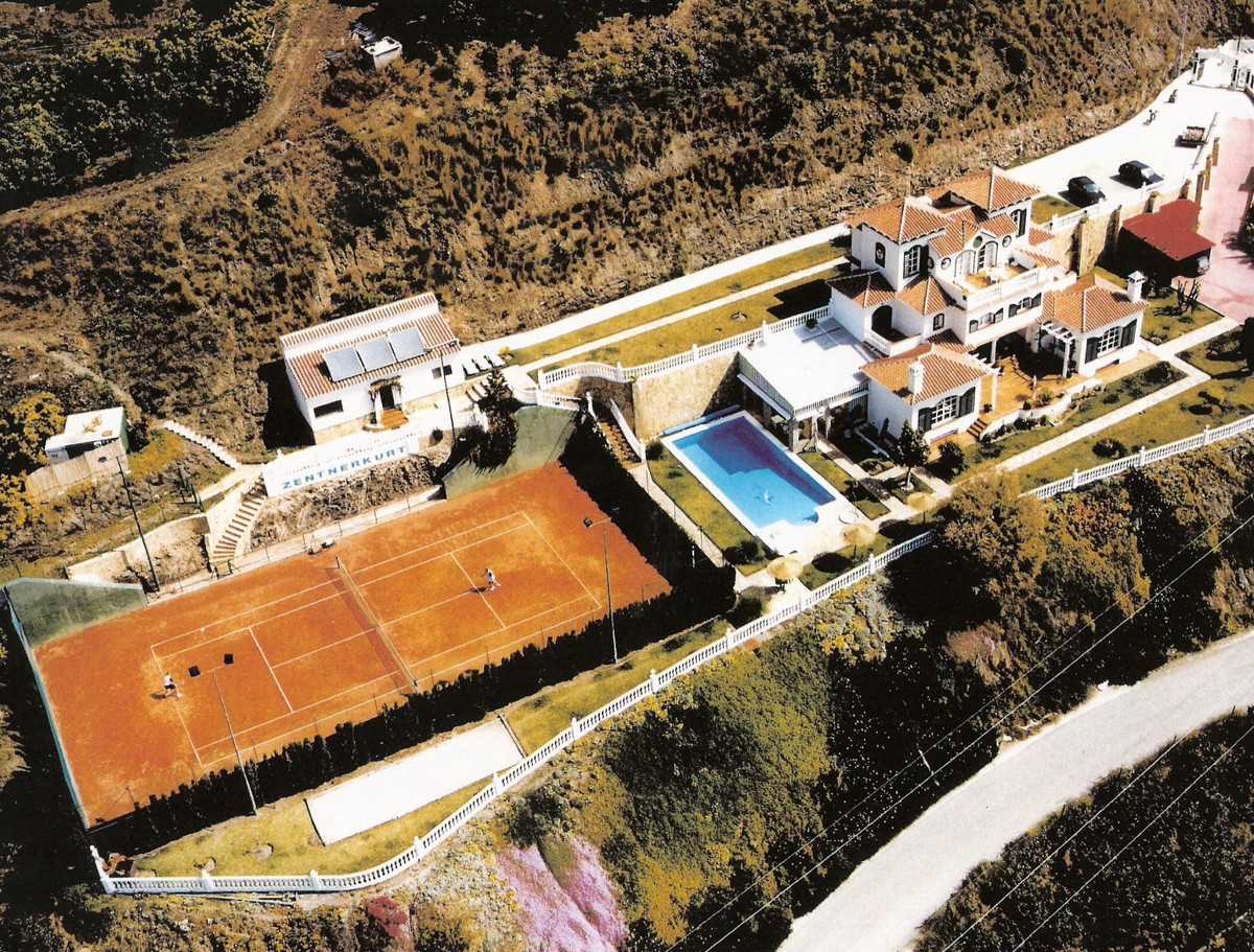 жилой дом в Torrox, Andalucía 10719453