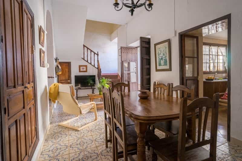 жилой дом в Ardales, Andalucía 10719827