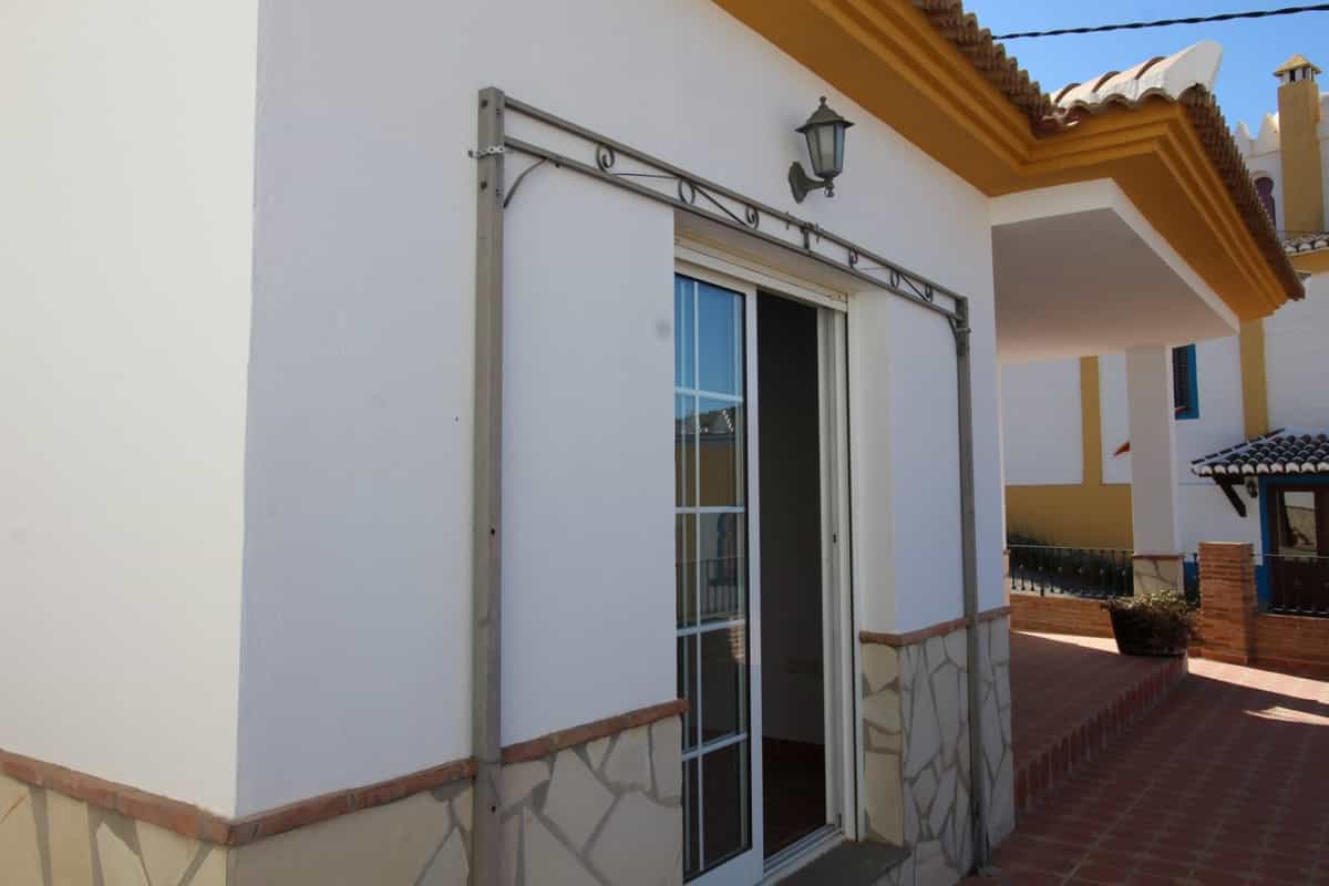loger dans Alcaucín, Andalucía 10719843