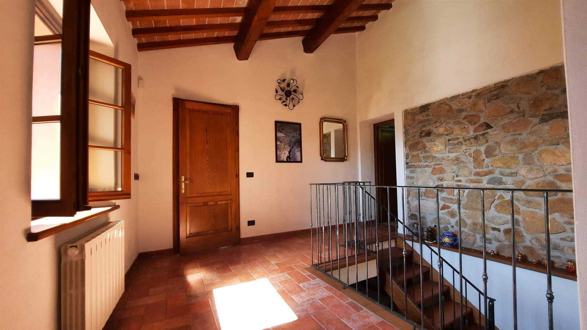 Rumah di Barga, Toscana 10719870