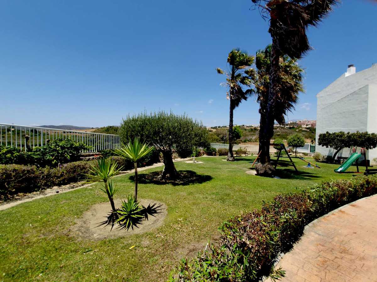 Condominium in Castillo de Sabinillas, Andalusia 10719885