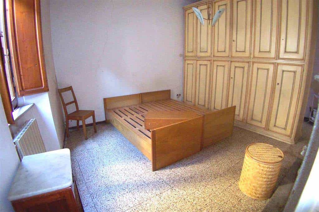 公寓 在 加利卡诺, 托斯卡纳 10720053