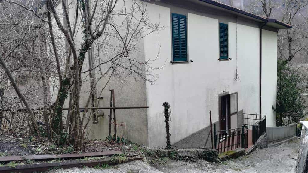 Condominium dans Gramolazzo, Toscana 10720109