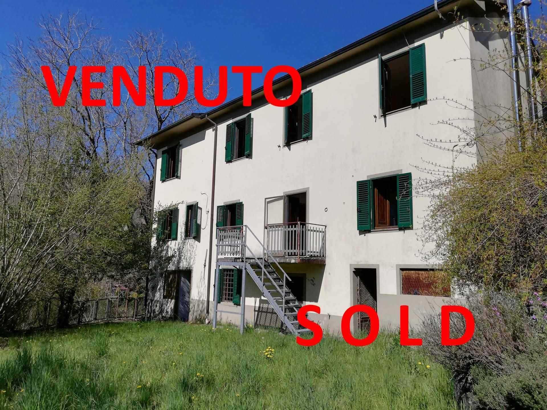 Condominio en Gramolazzo, Toscana 10720109