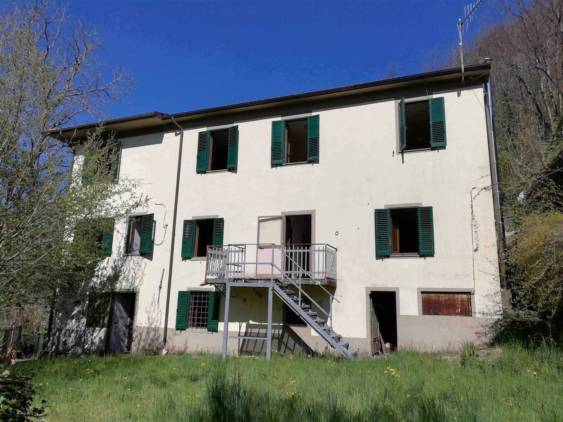 Condominium in Minucciano, Tuscany 10720109