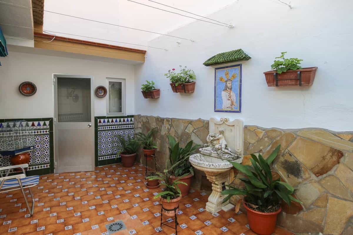 House in Guaro, Andalusia 10721250