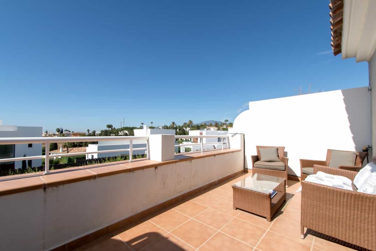 Huis in Estepona, Andalusië 10721359