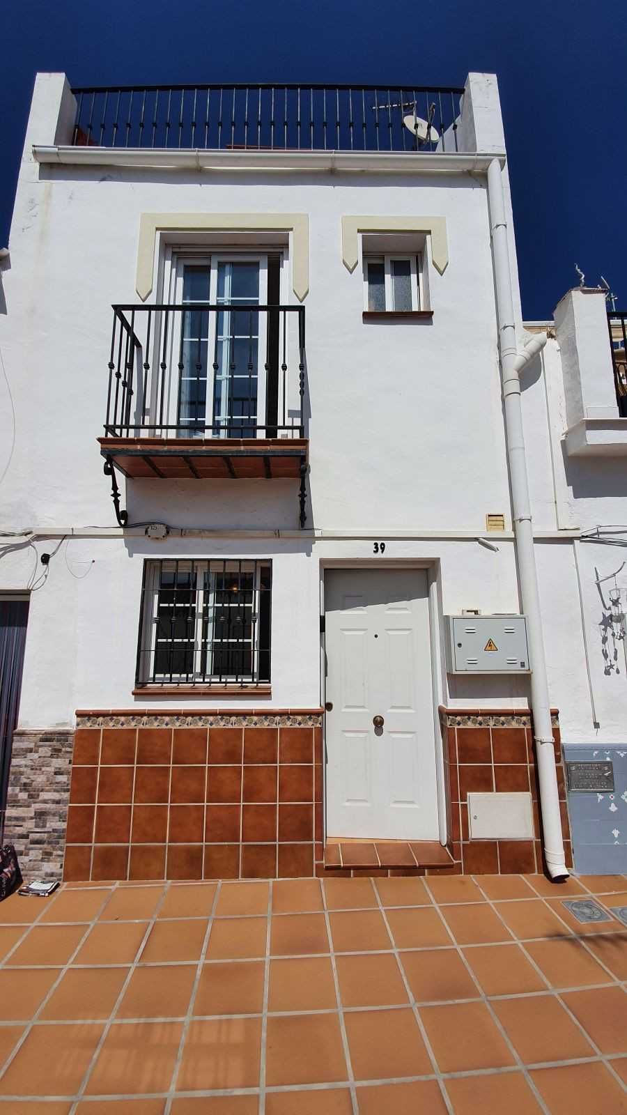 房子 在 Torrox, Andalucía 10721719